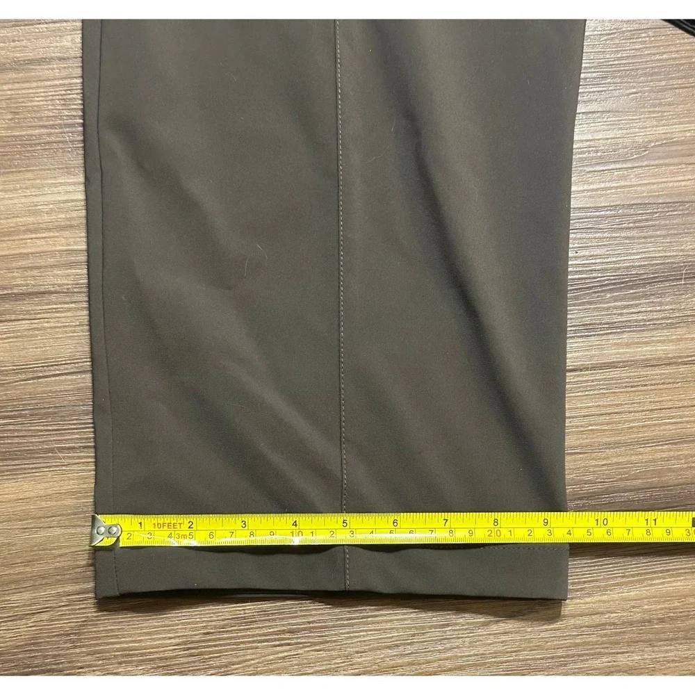 Nike Jordan Sport Brown Comfort Cargo Golf Pants Men's Sz 34 (HQ8490-237)